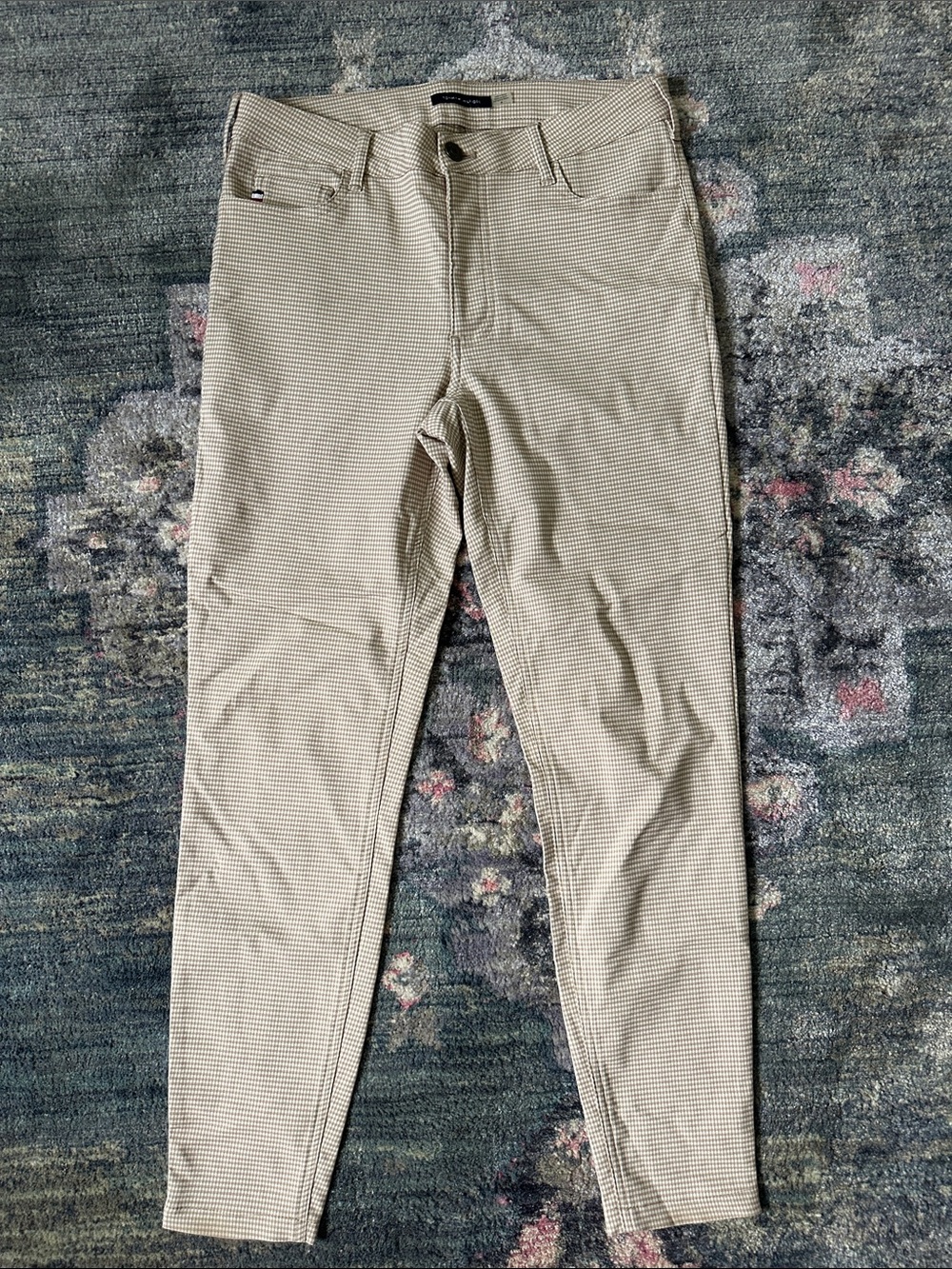 Tommy Hilfiger Women's Straight Leg Pants in Tan and Cream Gingham for Autumn